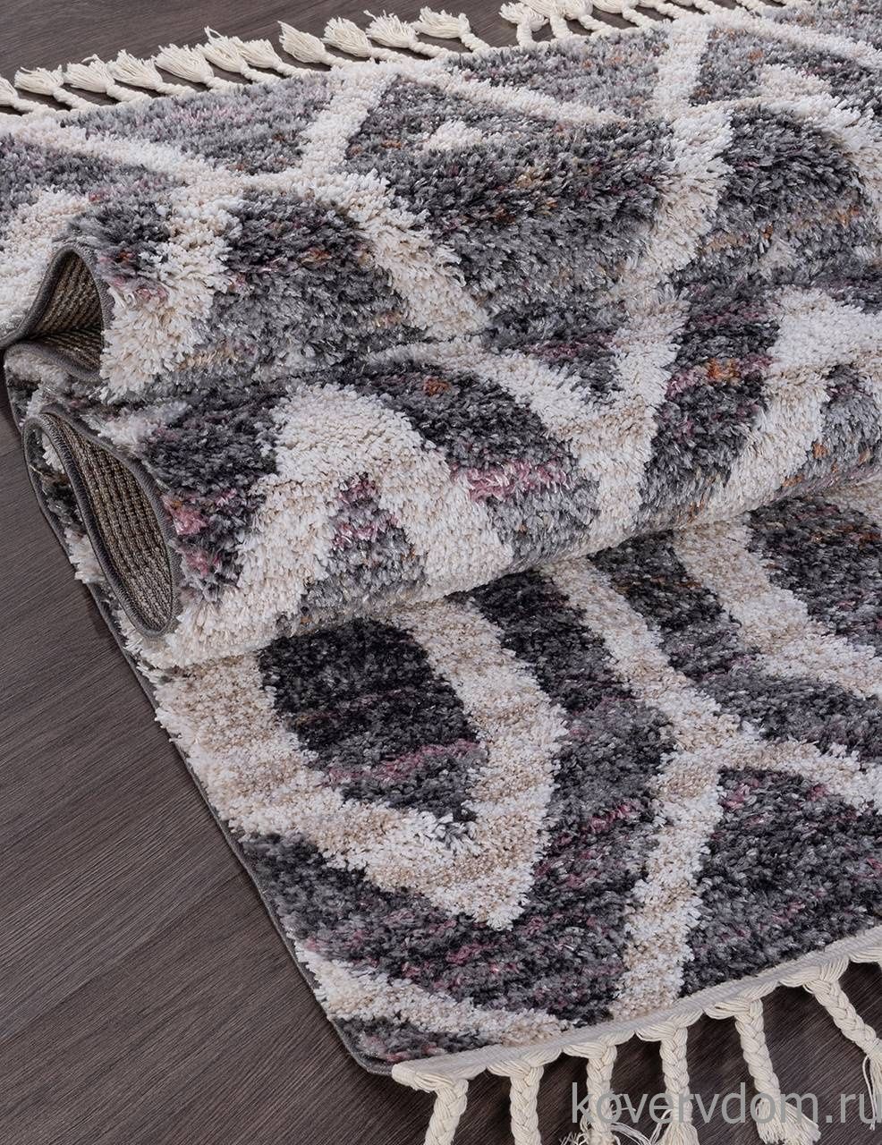 Ковер UVITA O0469 956